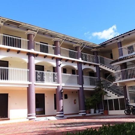 Hotel Jardines Del Centro San Cristóbal de Las Casas Exterior foto